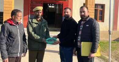 Police recover 694 antique coins in Tral, hand over to archeological department