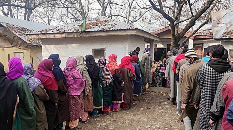 First-timers newlyweds among early voters in J&K’s Udhampur Lok Sabha seat