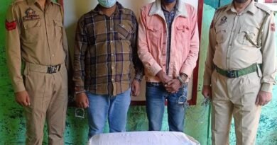 District Police Kulgam arrests 02 drug peddlers; contraband substance recovered