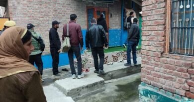 CIK carries out raids in three districts in Kashmir